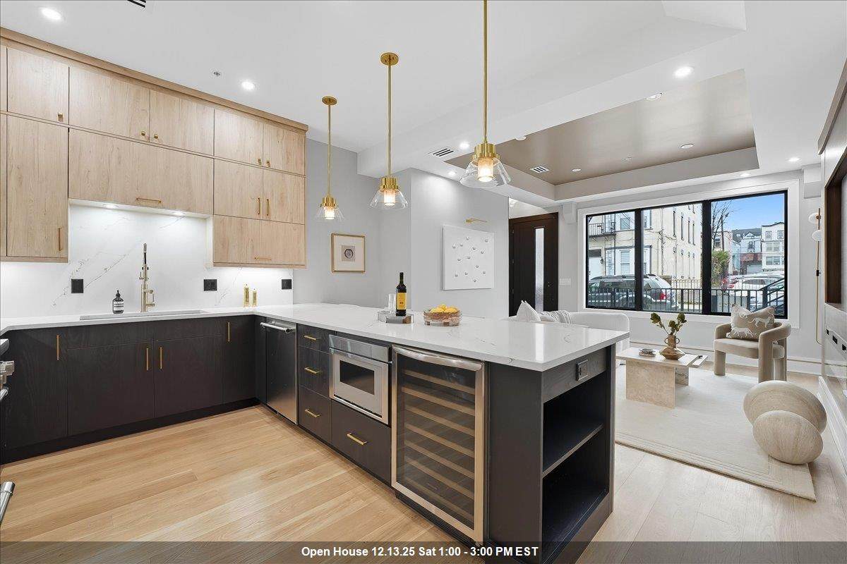 134 Hancock Ave - Photo 1