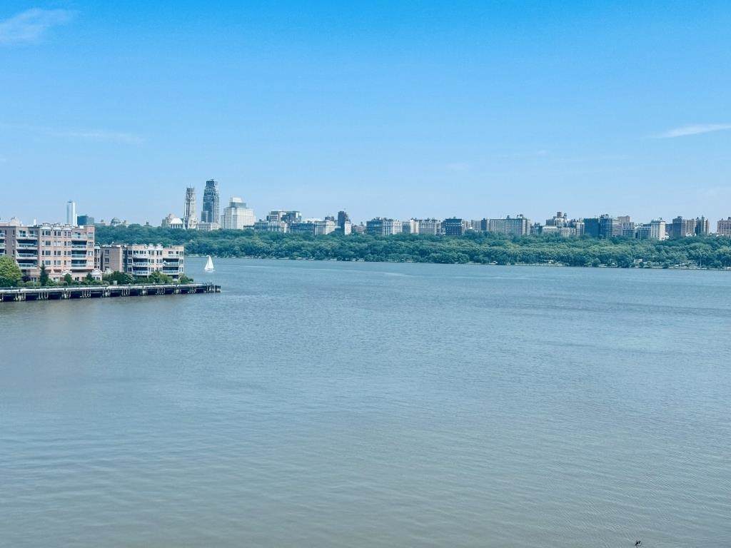 340 The Promenade - Photo 1