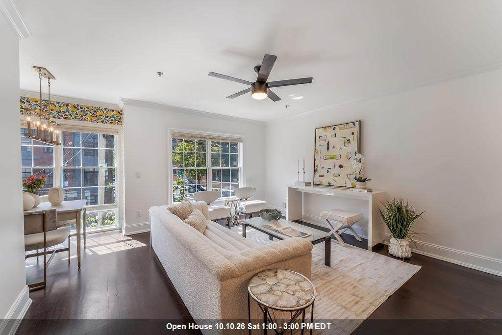 314 Grand St - Photo 1