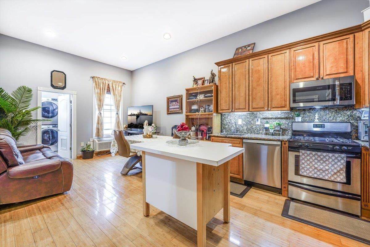 3683 John F Kennedy Blvd - Photo 1