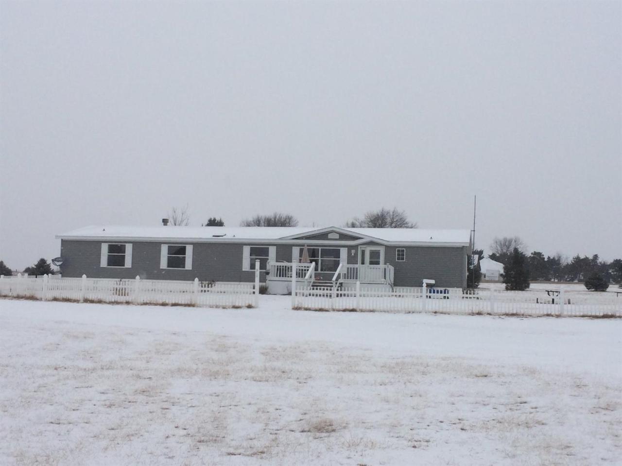 310 126 Street - Photo 1