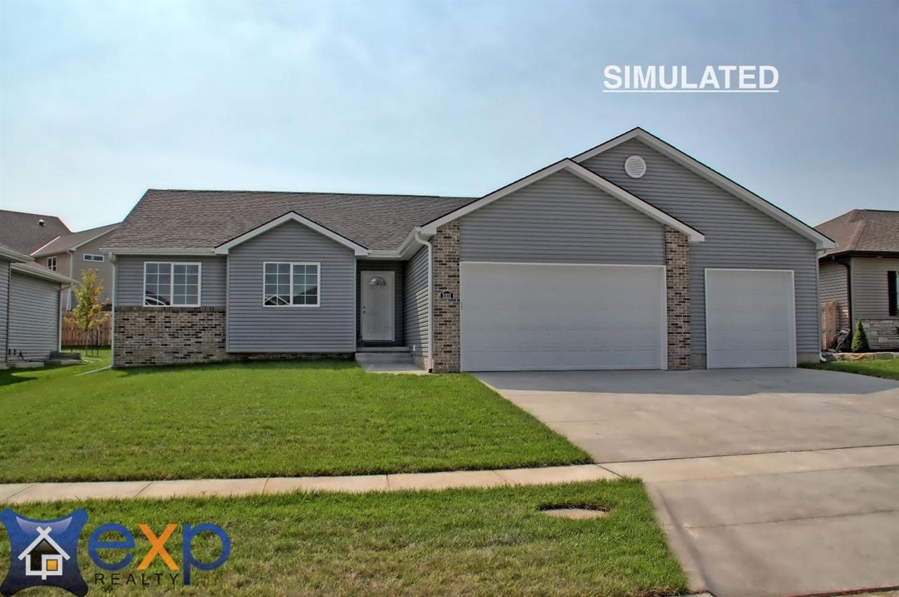 302 East Park Street - Photo 1