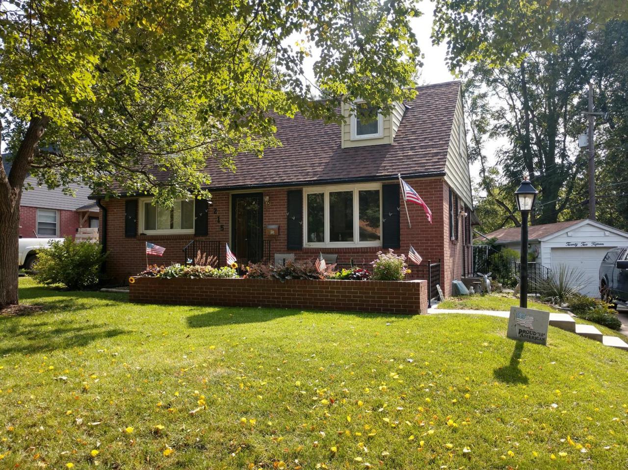 2215 Burnham - Photo 1