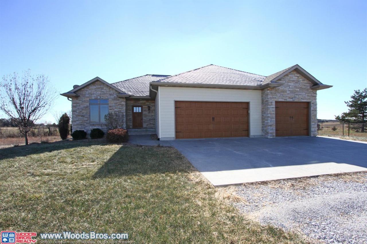 925 Birch Road - Photo 1