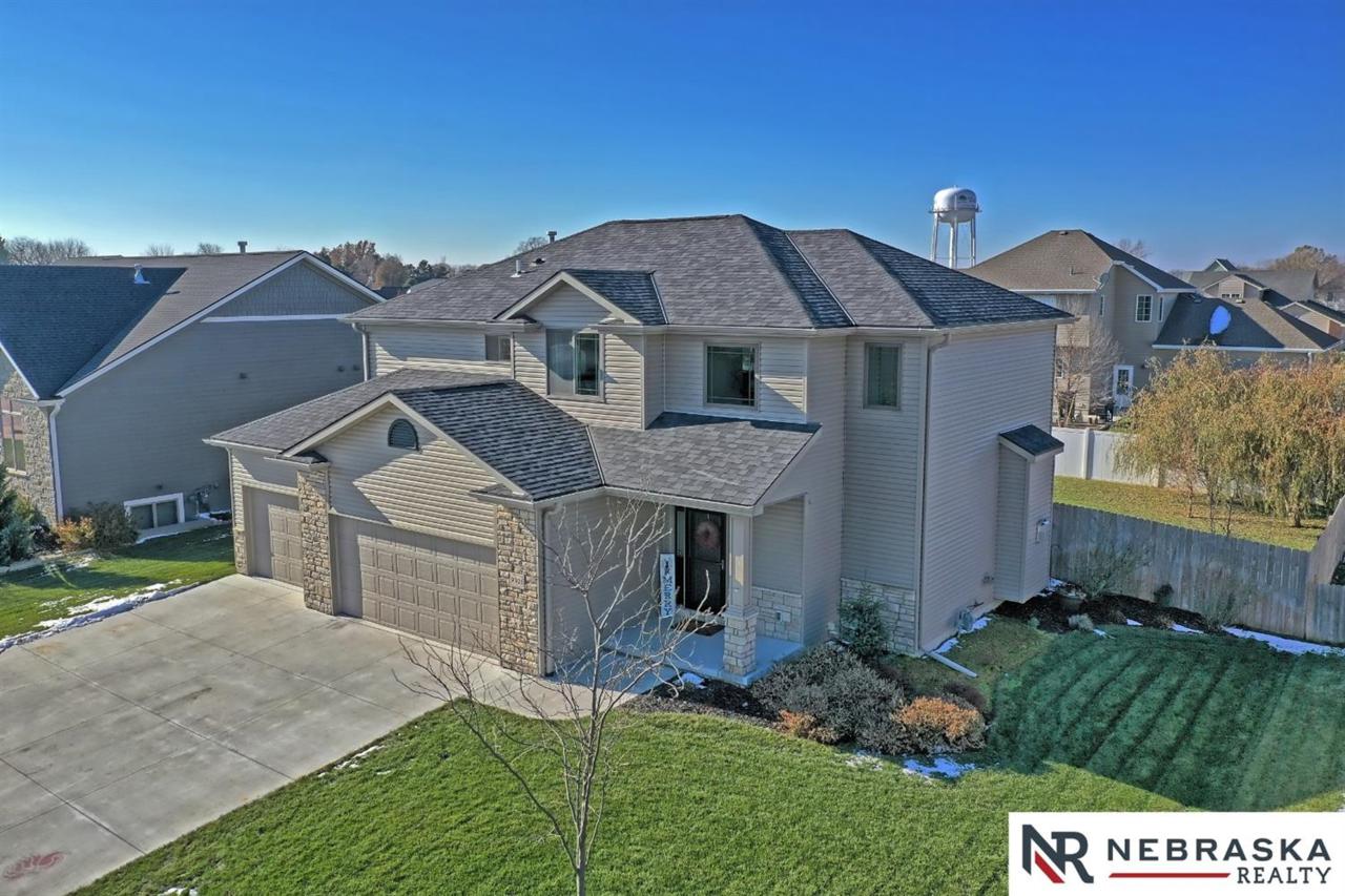 9921 152 Nd Street - Photo 1