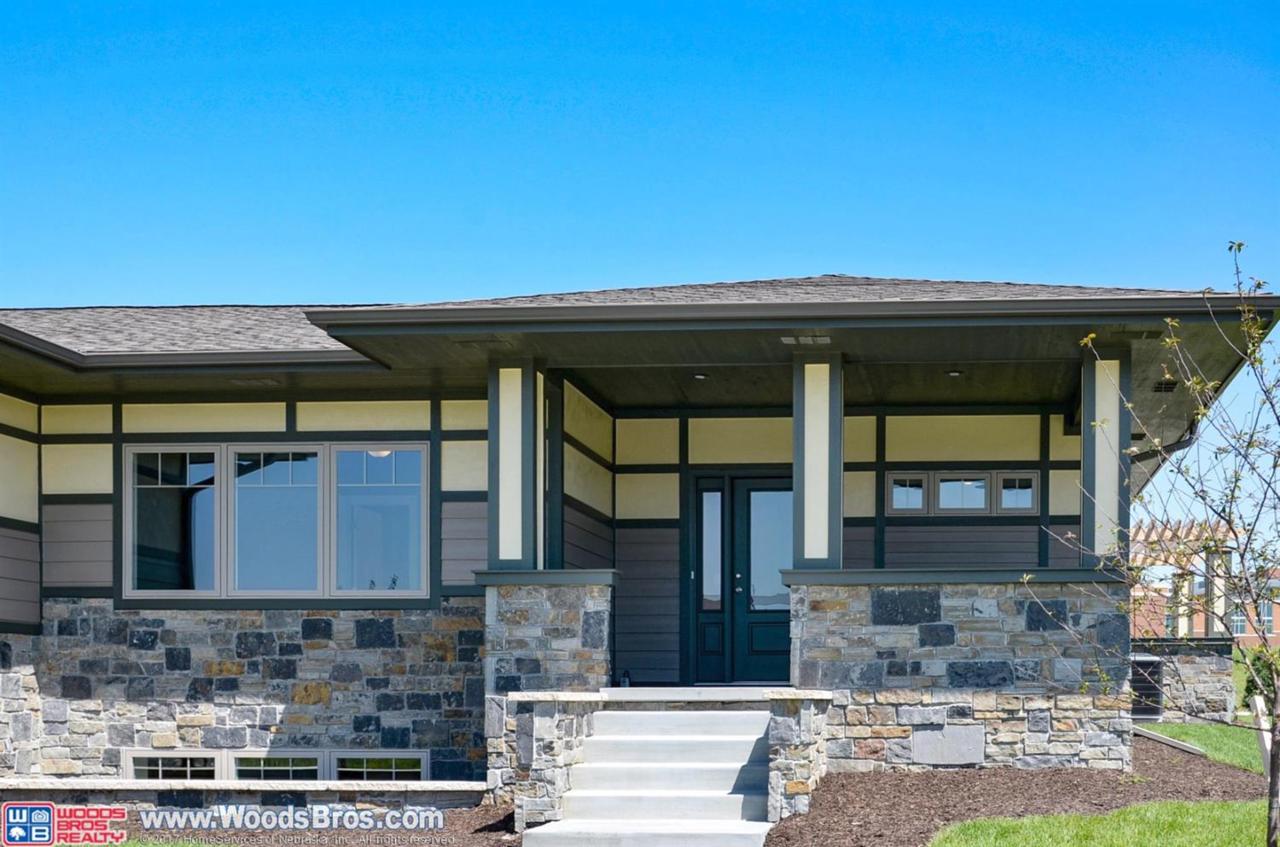 810 Aster Road - Photo 1