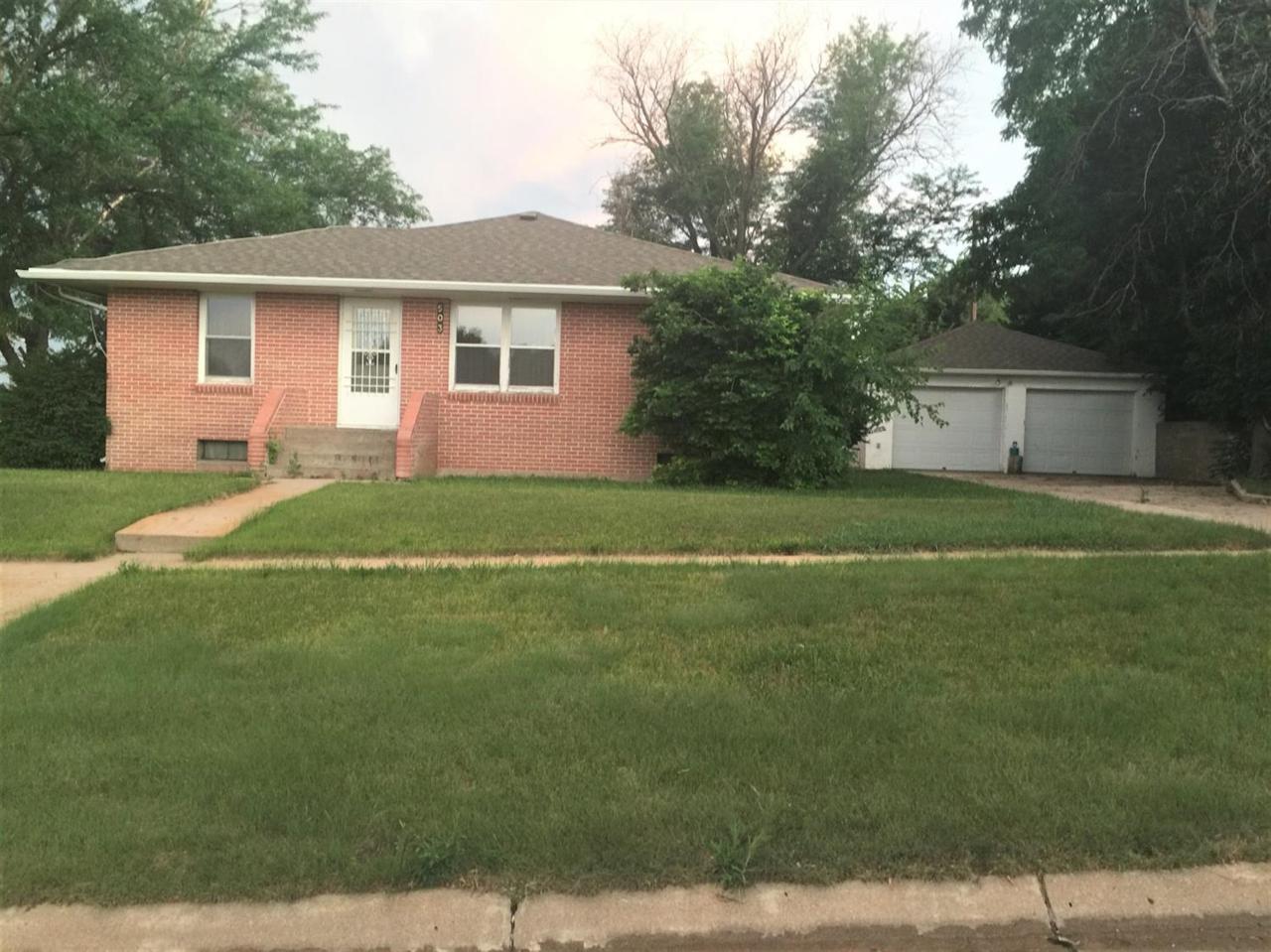 503 6th Avenue - Photo 1