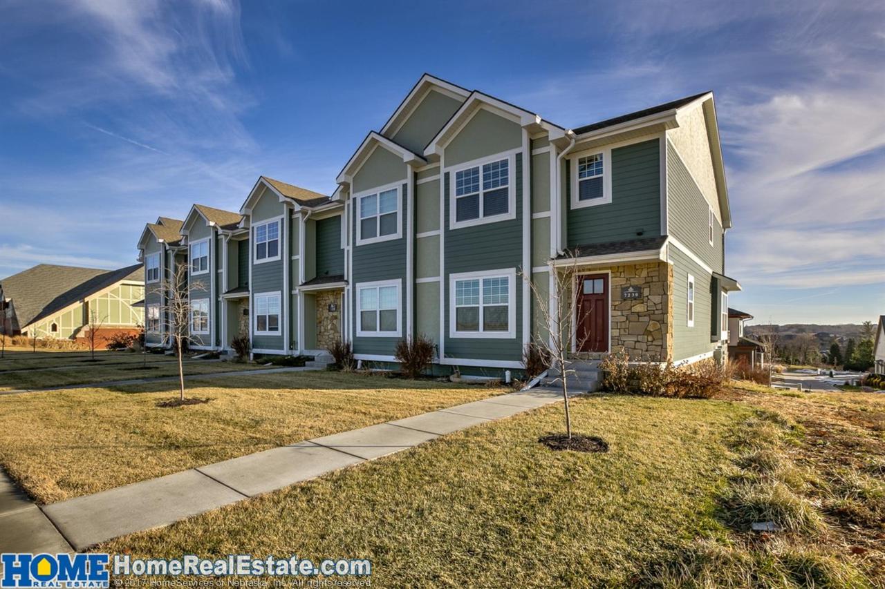 7218 Kentwell Lane - Photo 1