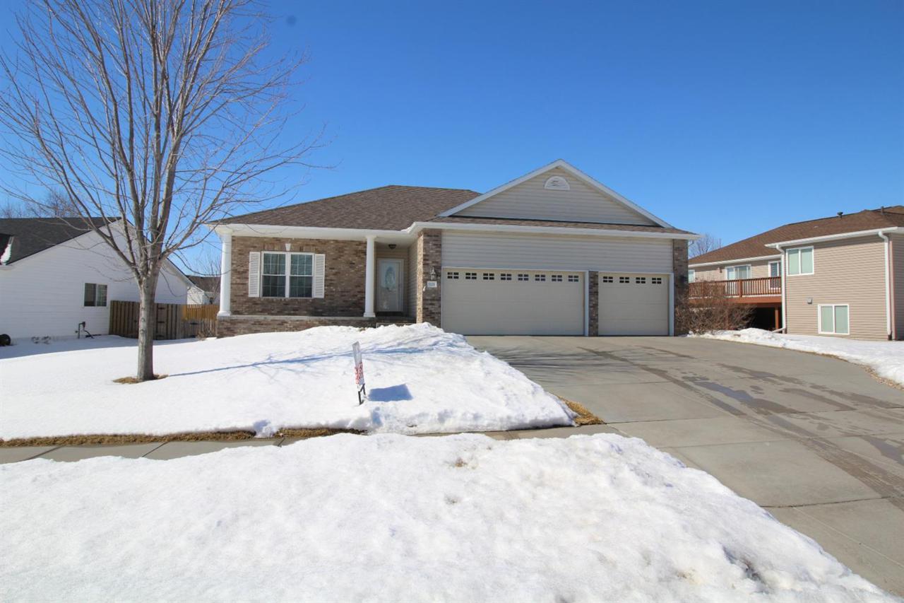 8331 58 Street - Photo 1