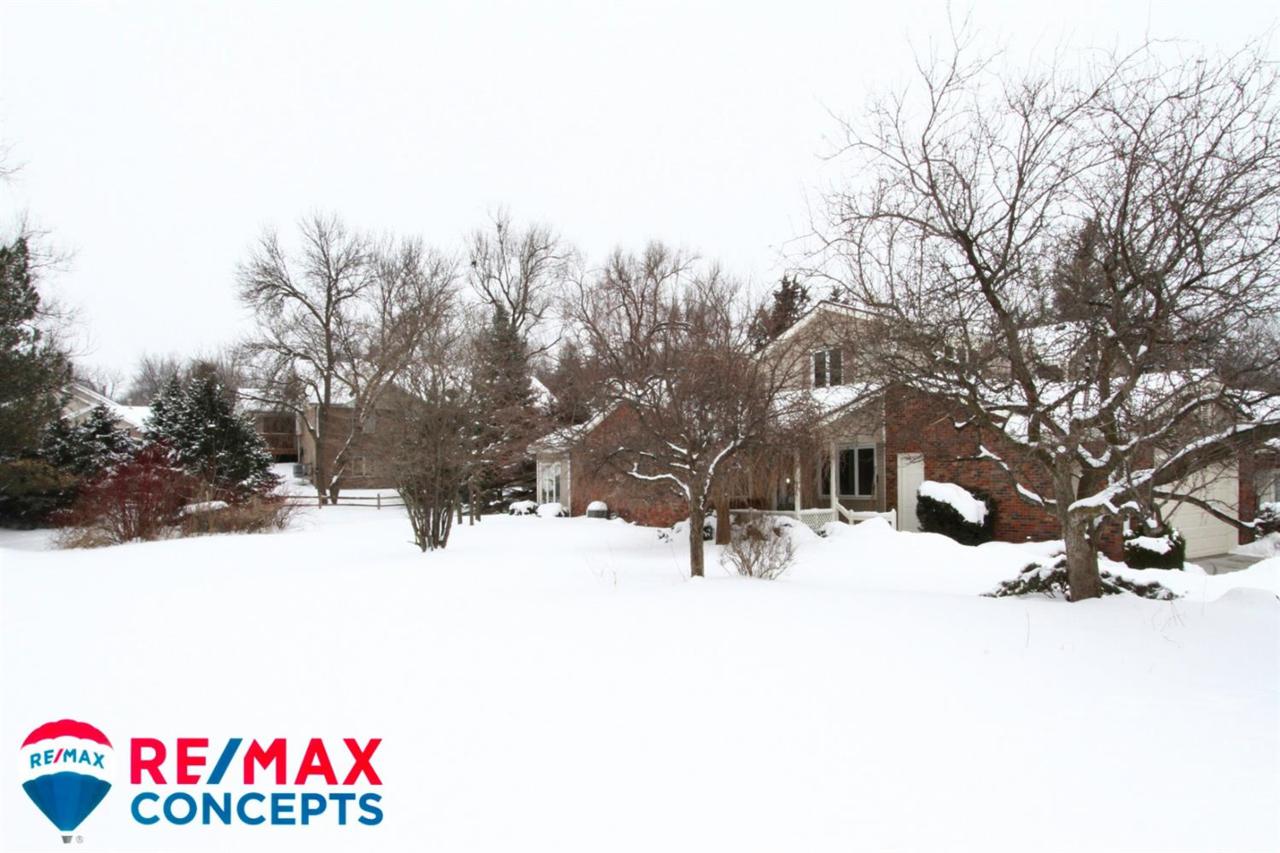 8125 Hickory Lane - Photo 1