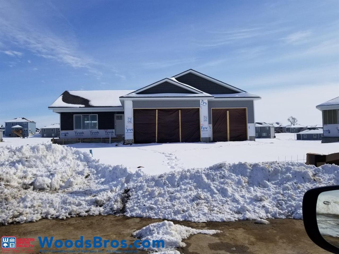 300 Jackson Circle - Photo 1