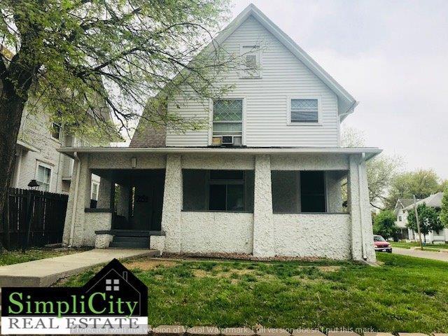 2103 A Street - Photo 1