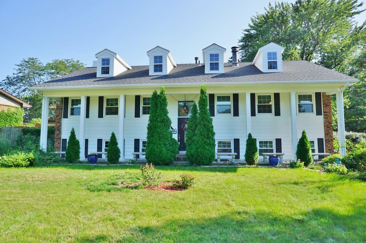 1421 Buckingham Drive - Photo 1