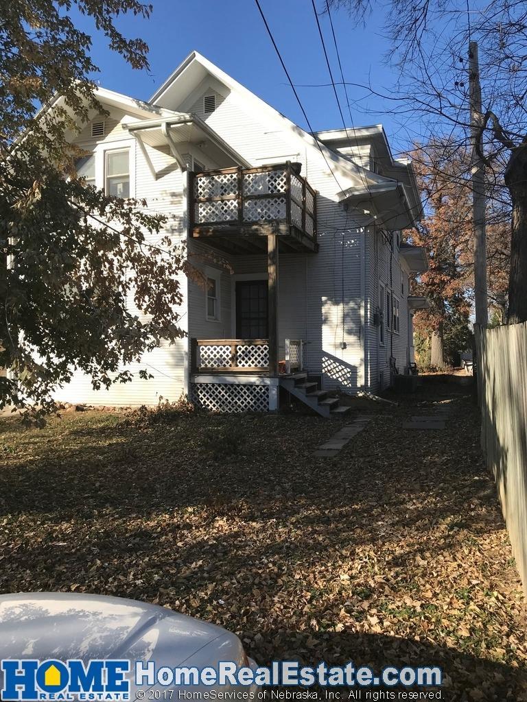 2125 South Street - Photo 1