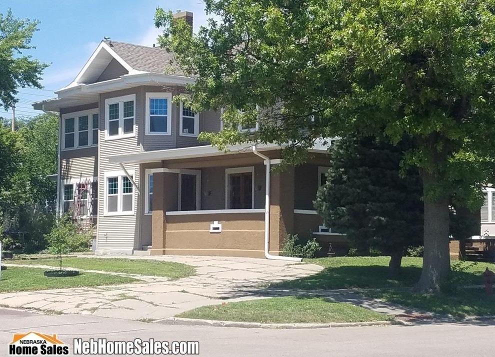 1003 Lincoln Avenue - Photo 1