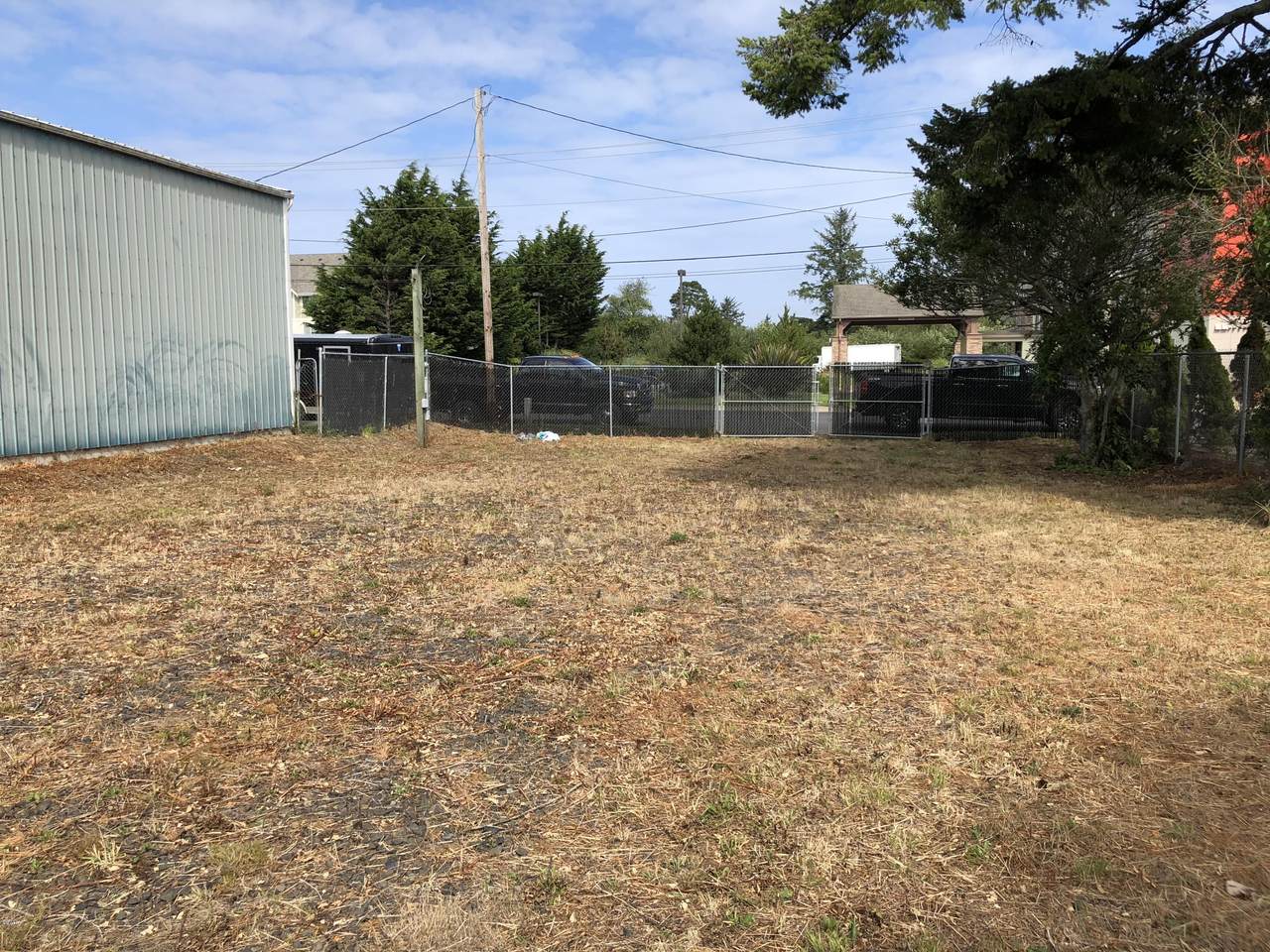 116 32nd St - Photo 1