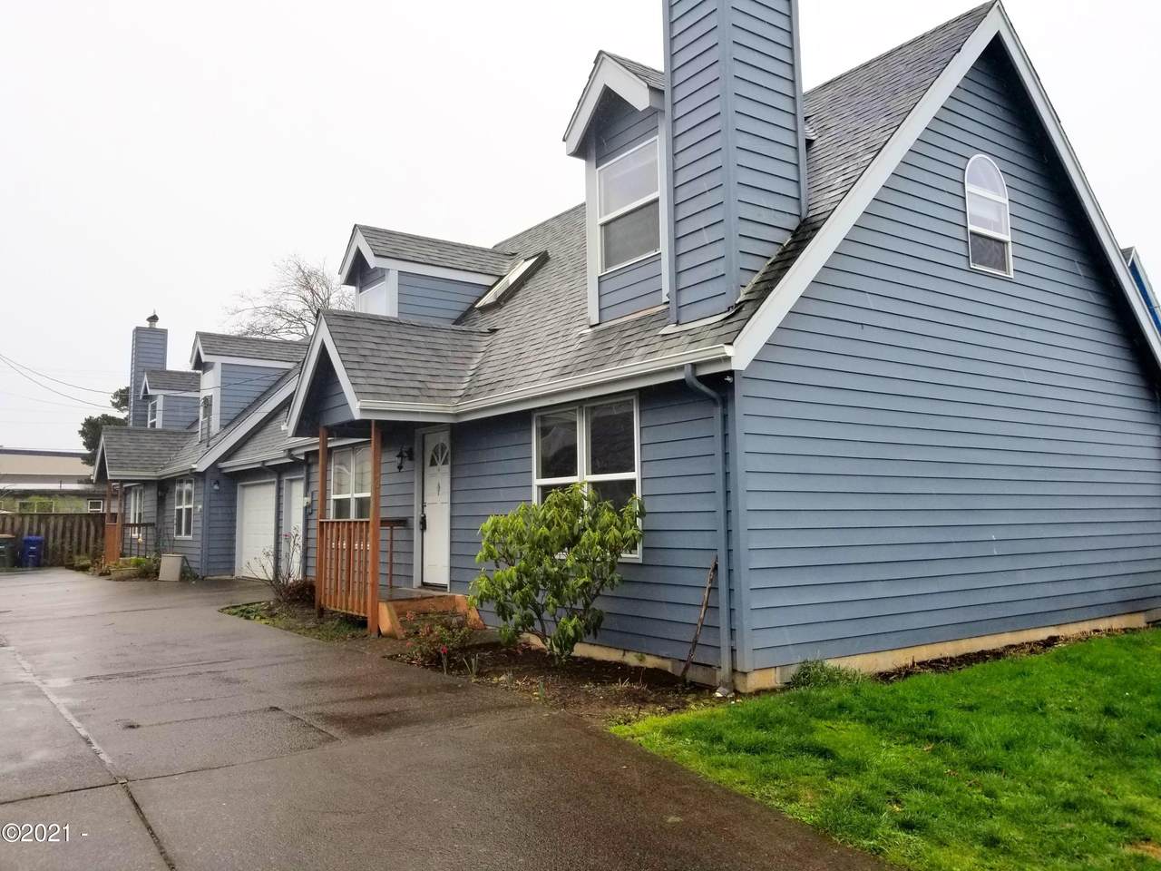 456 5th St - Photo 1