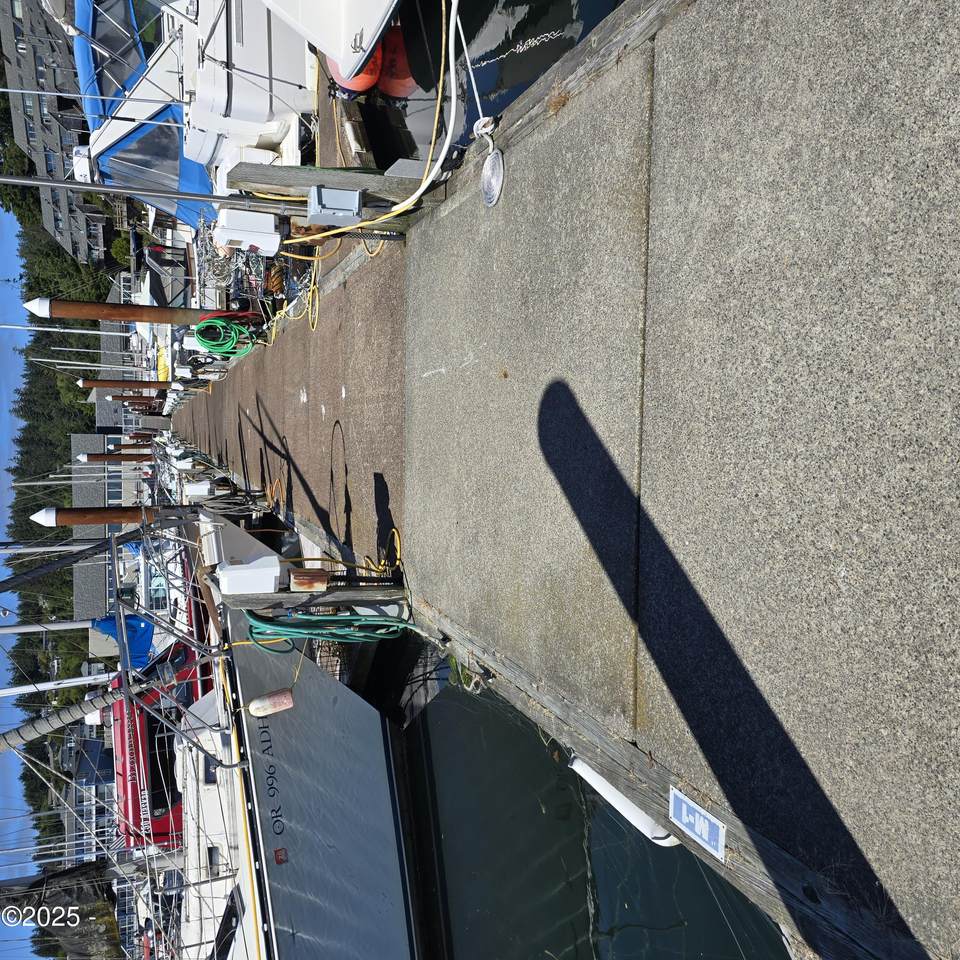 1000 Bay Boulevard - Photo 1