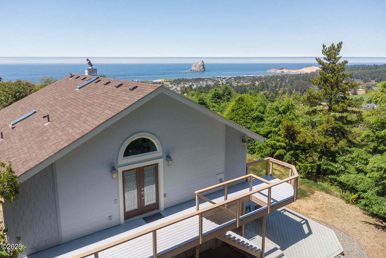 7700 Simmons Road - Photo 1