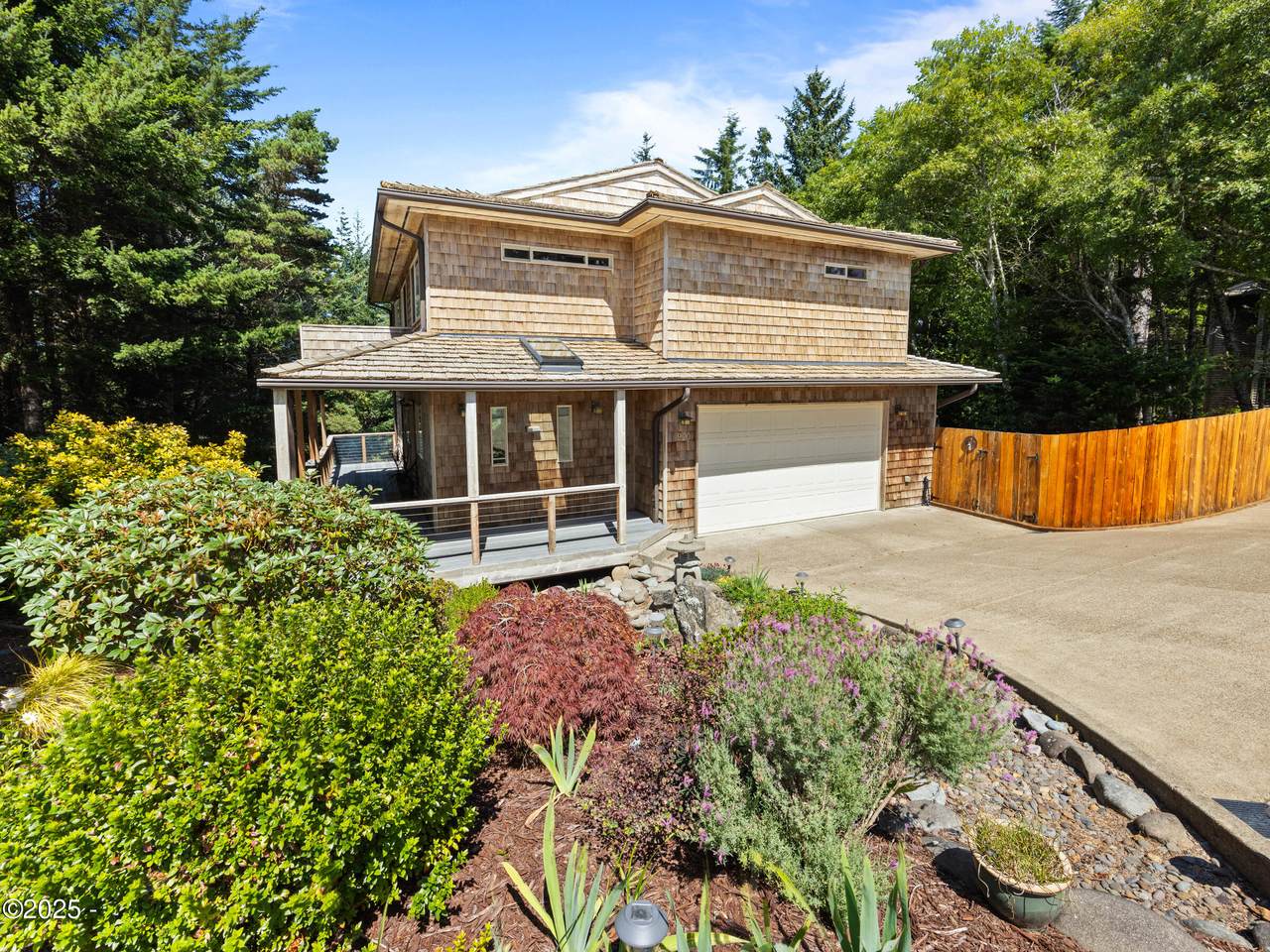 920 Highland Circle - Photo 1