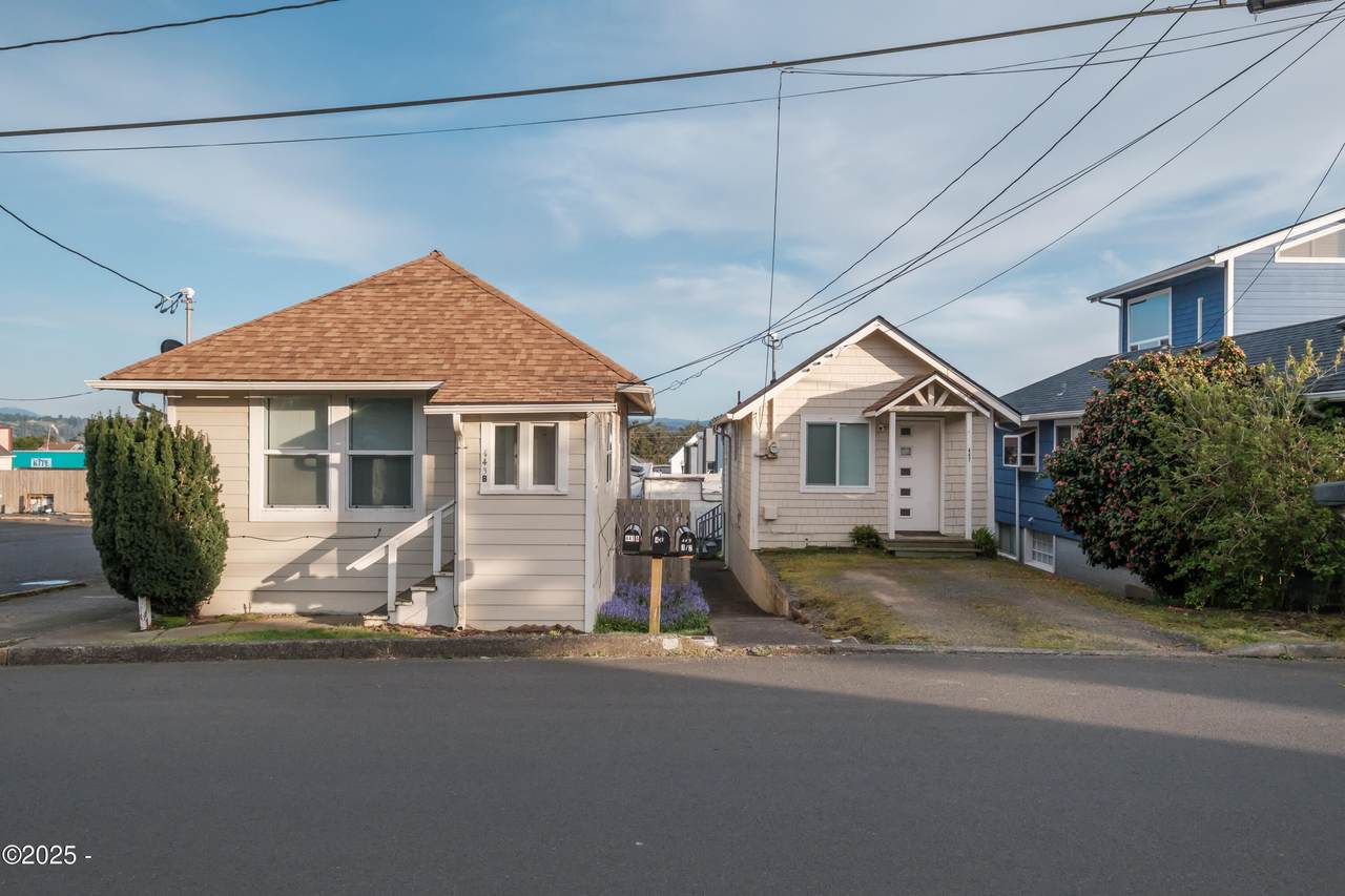 443 7th Street - Photo 1