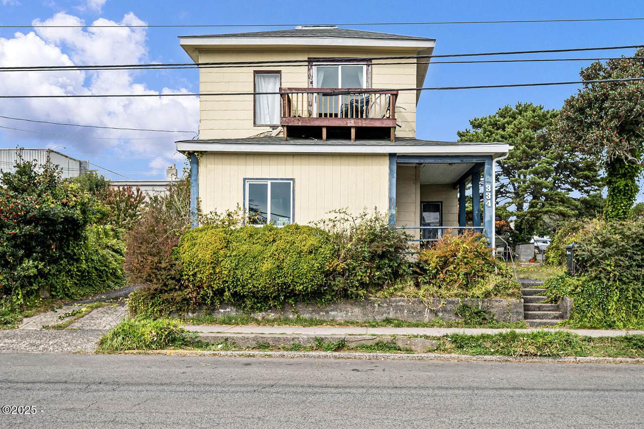 334 9th Street - Photo 1