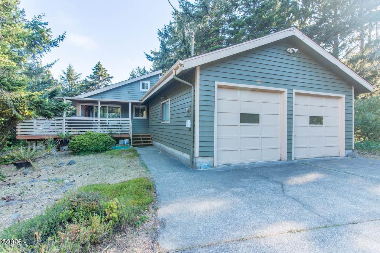 32450 Cape Kiwanda Drive - Photo 1