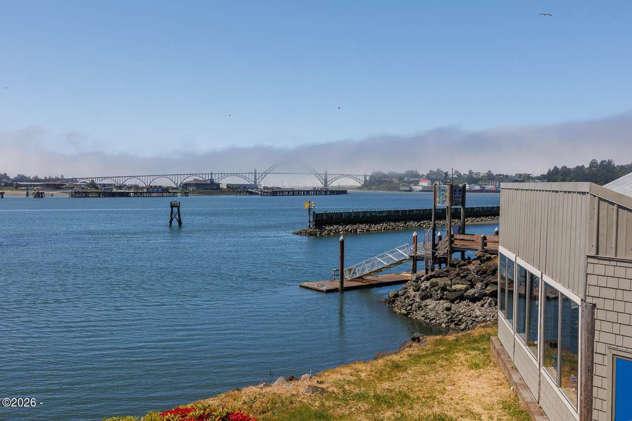 1000 Bay Boulevard - Photo 1