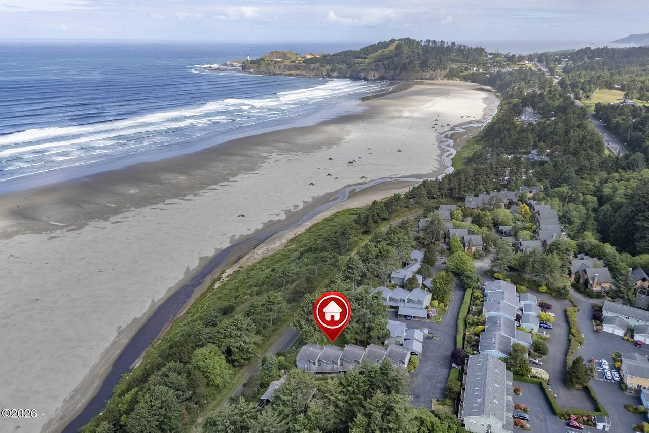 3250 Oceanview Drive - Photo 1