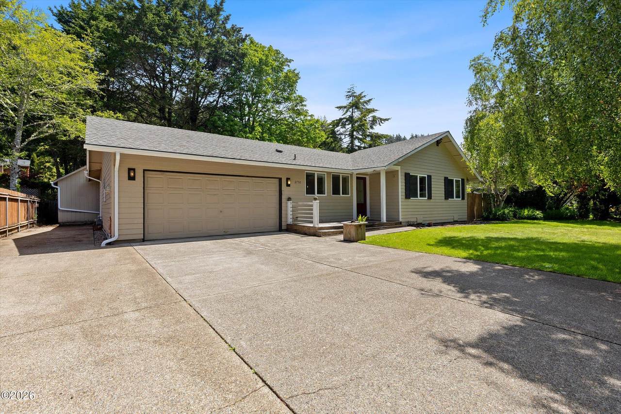 2750 Harney Drive - Photo 1