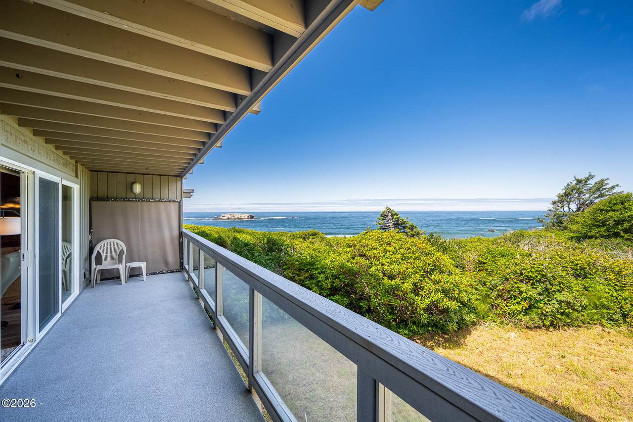 301 Otter Crest Drive - Photo 1