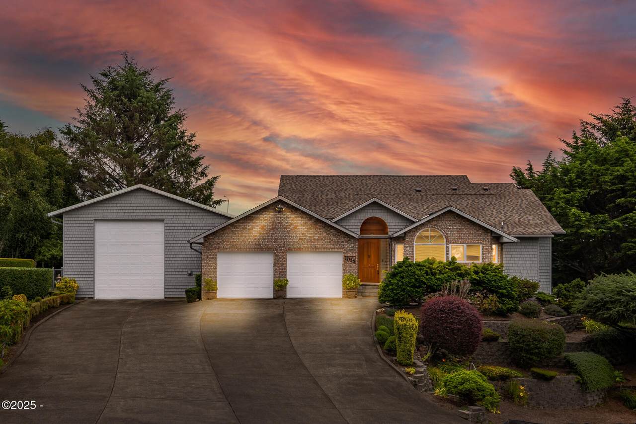 1055 Estate Drive - Photo 1