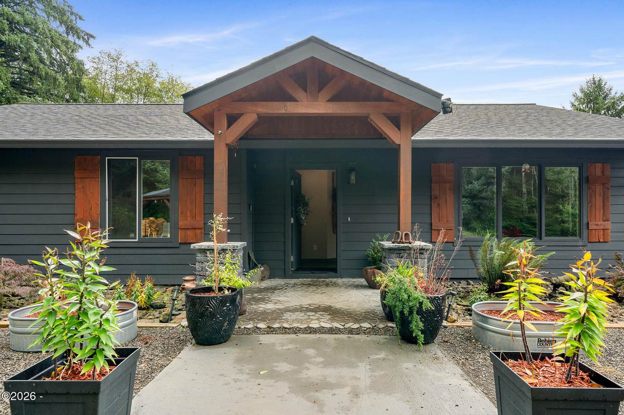 4095 Westwood Drive - Photo 1