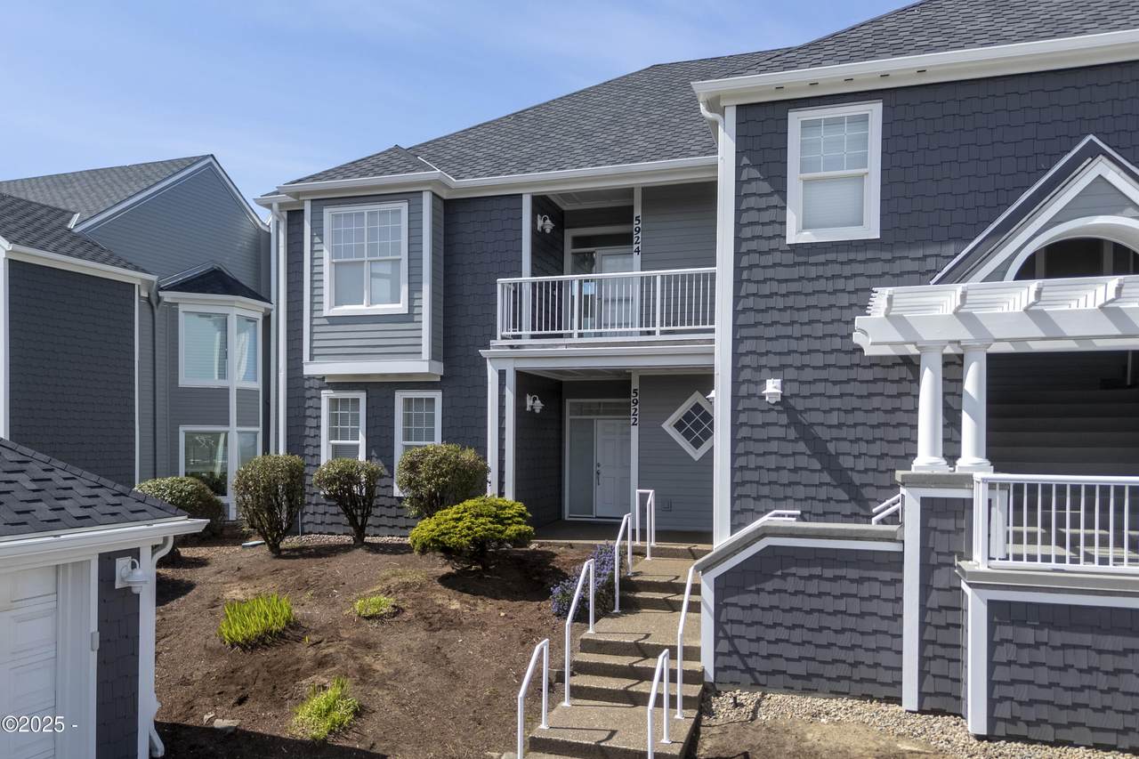 5922 Cupola Drive - Photo 1