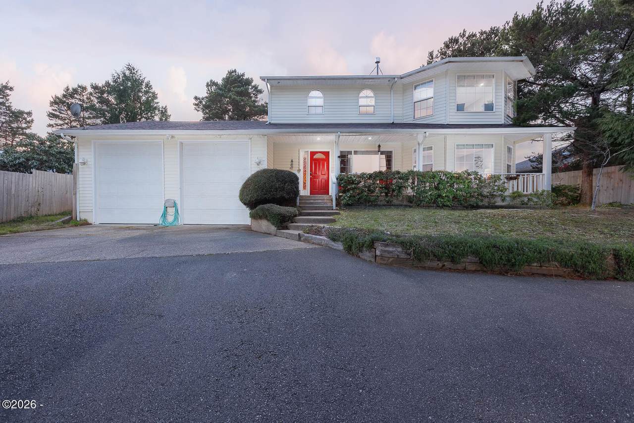 2340 Crestline Drive - Photo 1