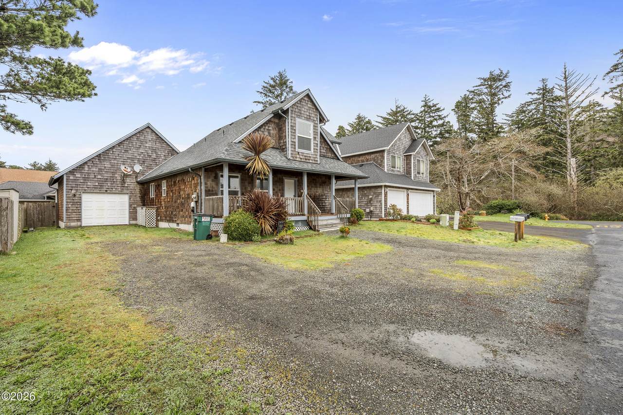 7850 Pine Beach Loop - Photo 1