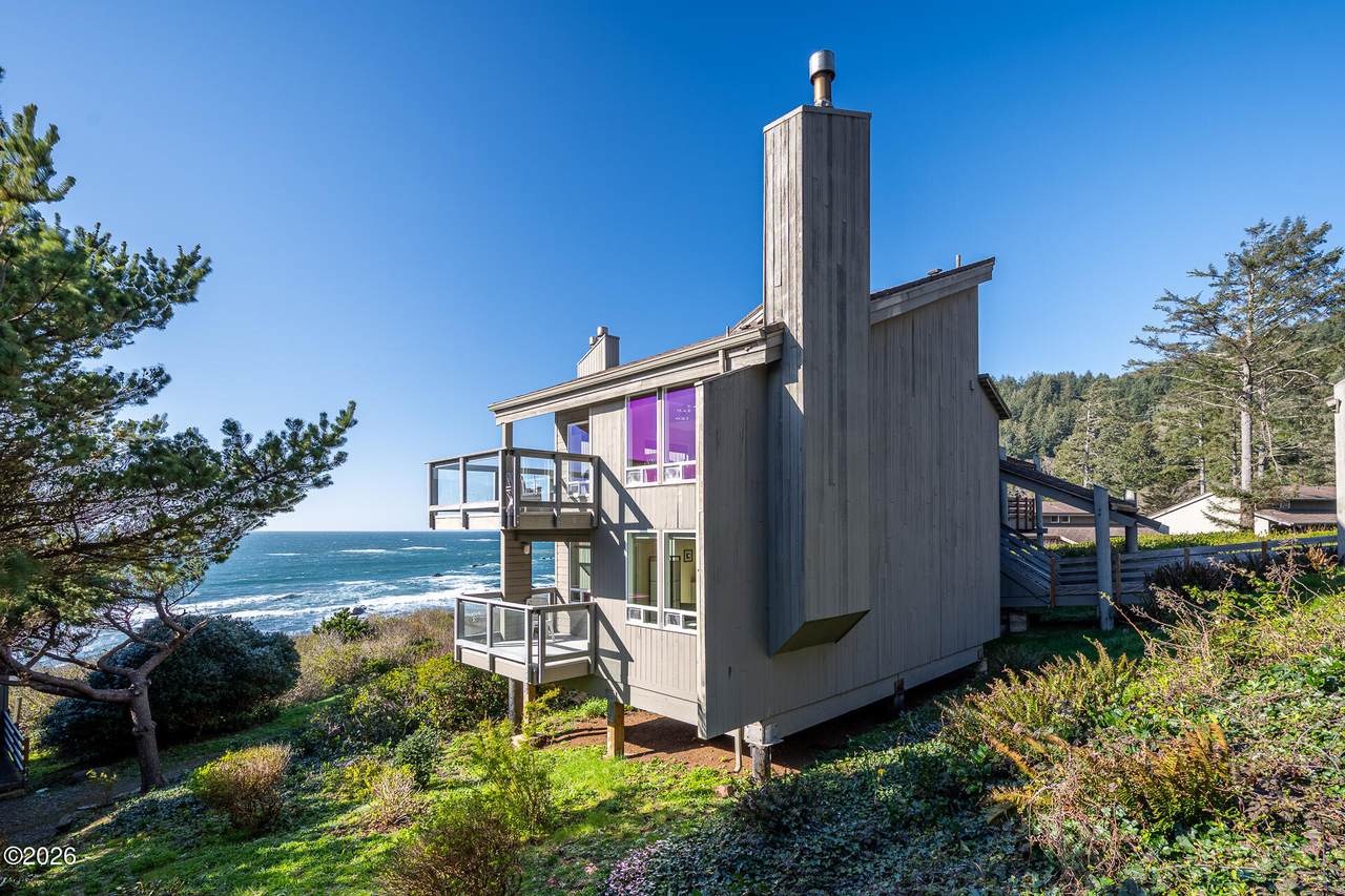 301 Otter Crest Drive - Photo 1