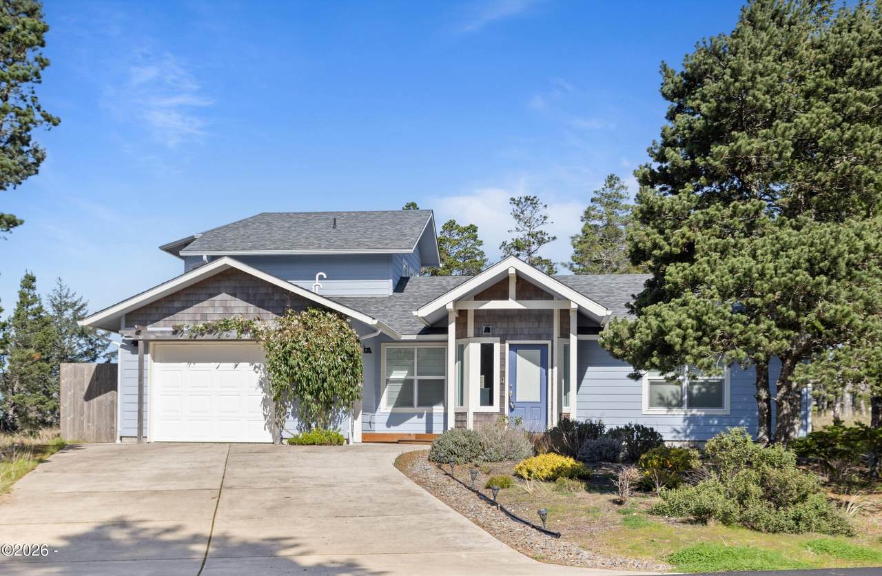 3604 Shore View Drive - Photo 1