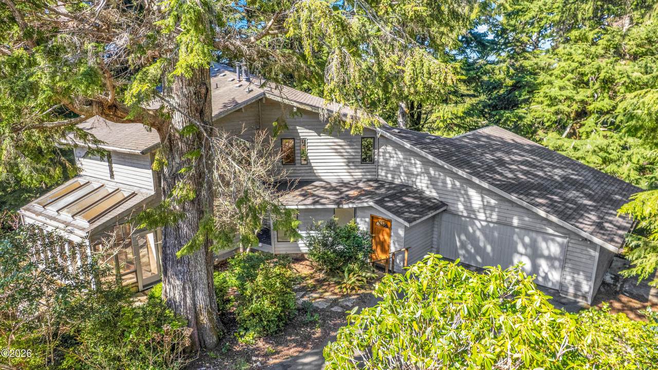 527 Eagles Nest Lane - Photo 1