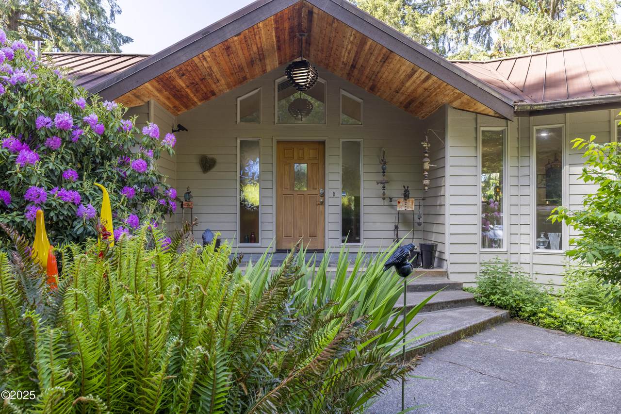 1389 Old River Road - Photo 1