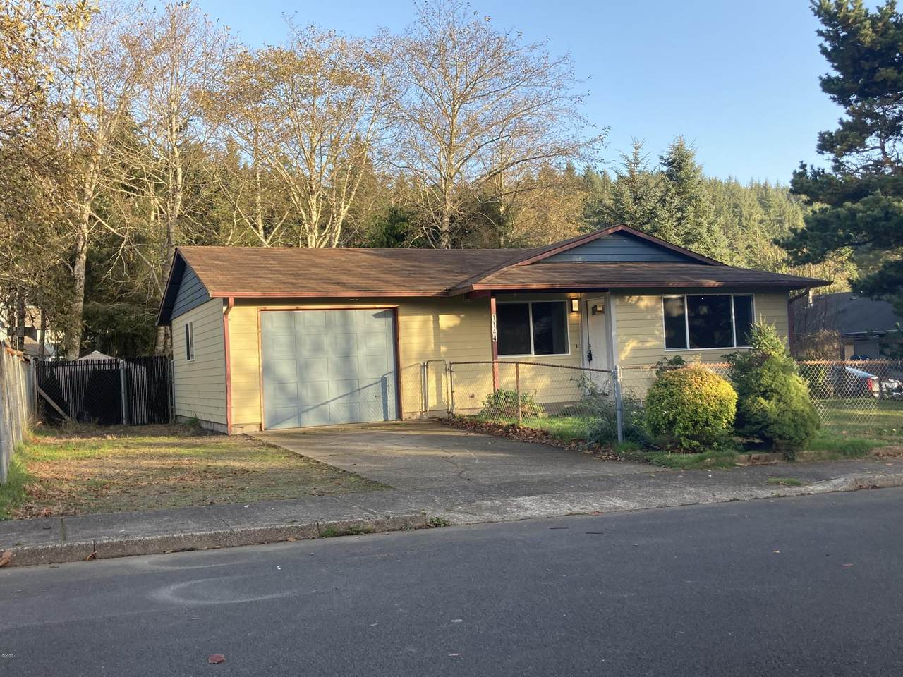1144 Galley Ct - Photo 1