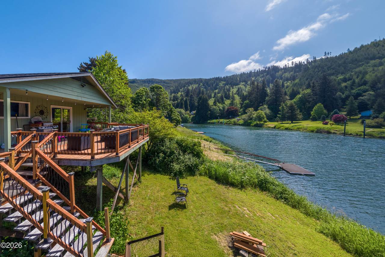 5944 River Loop - Photo 1
