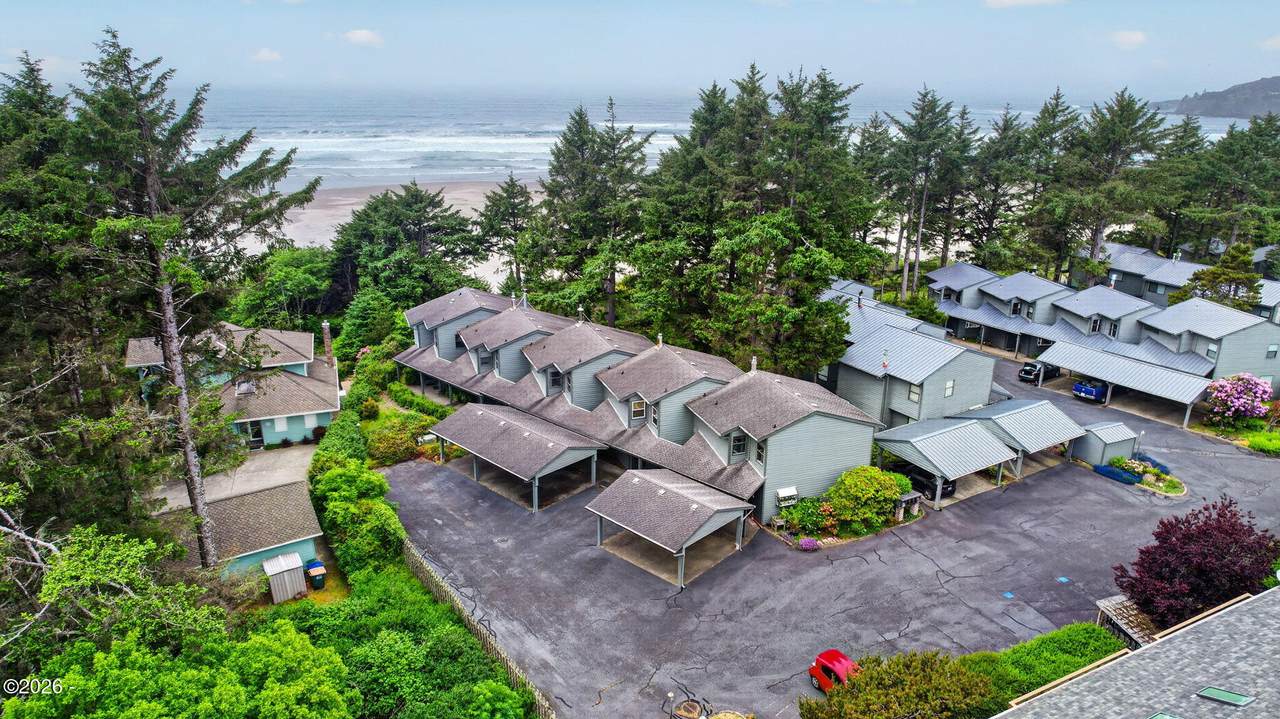 3250 Oceanview Drive - Photo 1