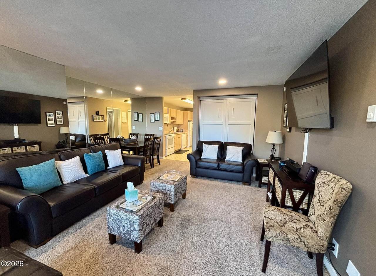 301 Otter Crest Drive - Photo 1