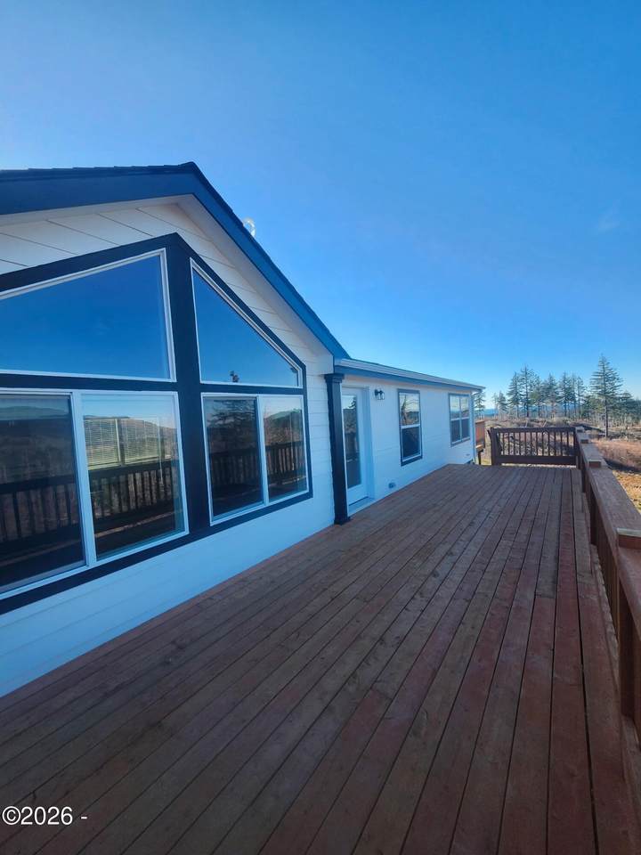 8390 Highland Road - Photo 1