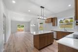 1480 Emerald Lane - Photo 7