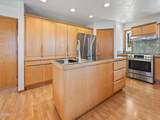 920 Highland Circle - Photo 15