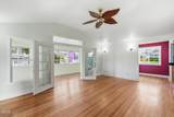 114 Beacon Street - Photo 10