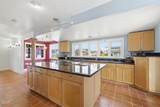 114 Beacon Street - Photo 16