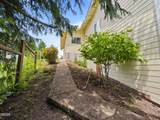 560 Siletz River Dr - Photo 36